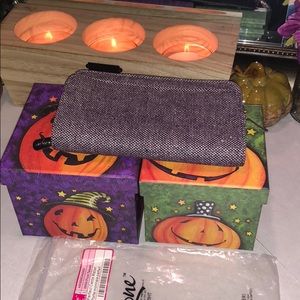 Perfect Cents - Plum Tweed Wallet by Thirty-One